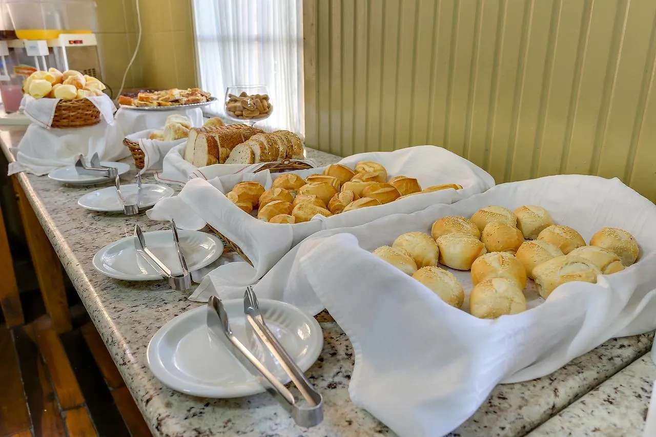 Canasvieiras Hotel Florianopolis 2*,